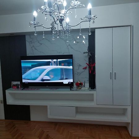 Exclusive Apartments With Lake View Ohrid Exterior photo