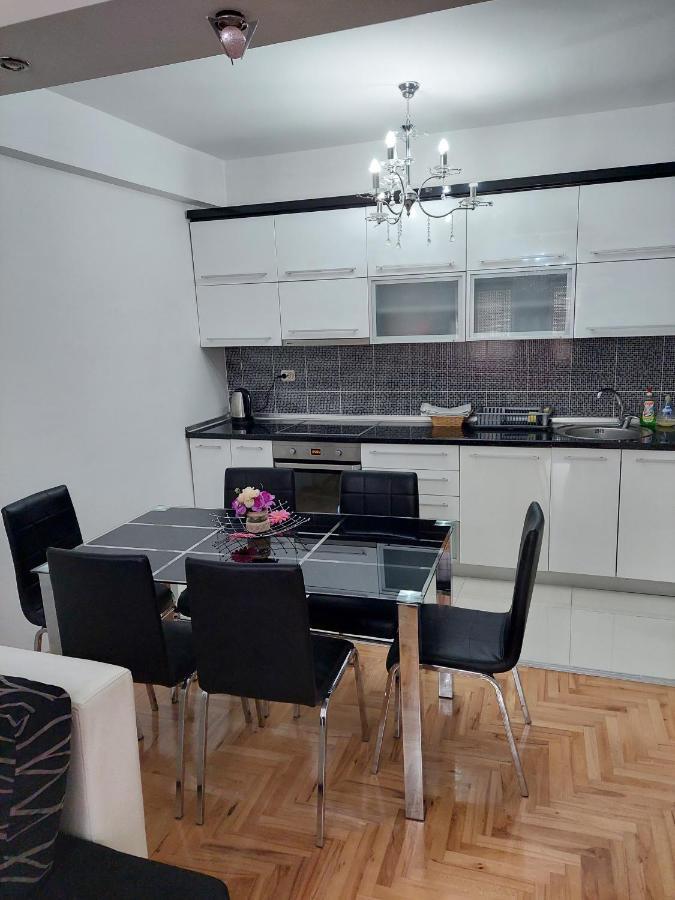 Exclusive Apartments With Lake View Ohrid Exterior photo