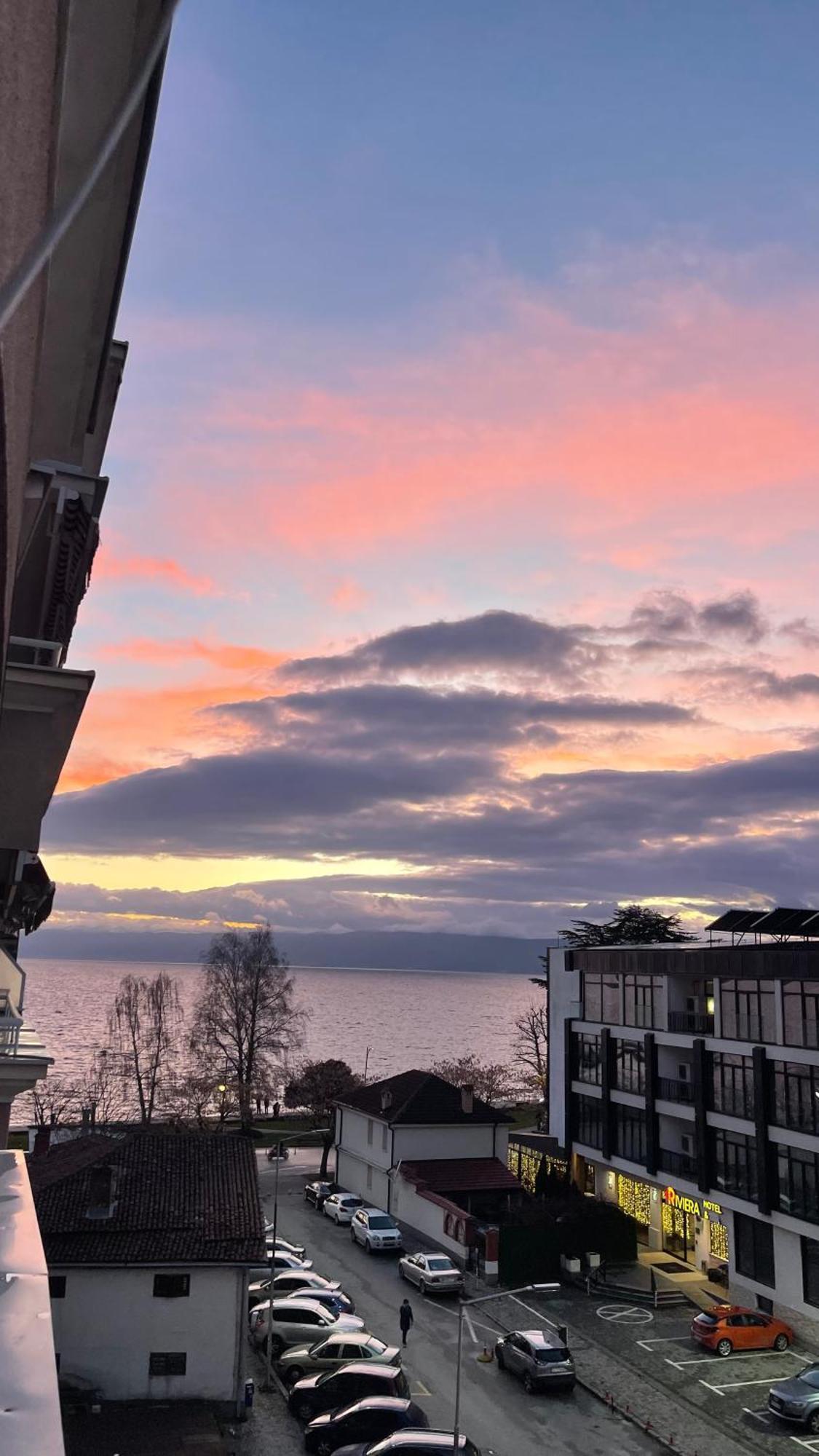 Exclusive Apartments With Lake View Ohrid Exterior photo